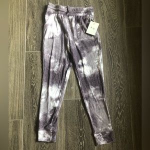 Comfy joggers with pockets